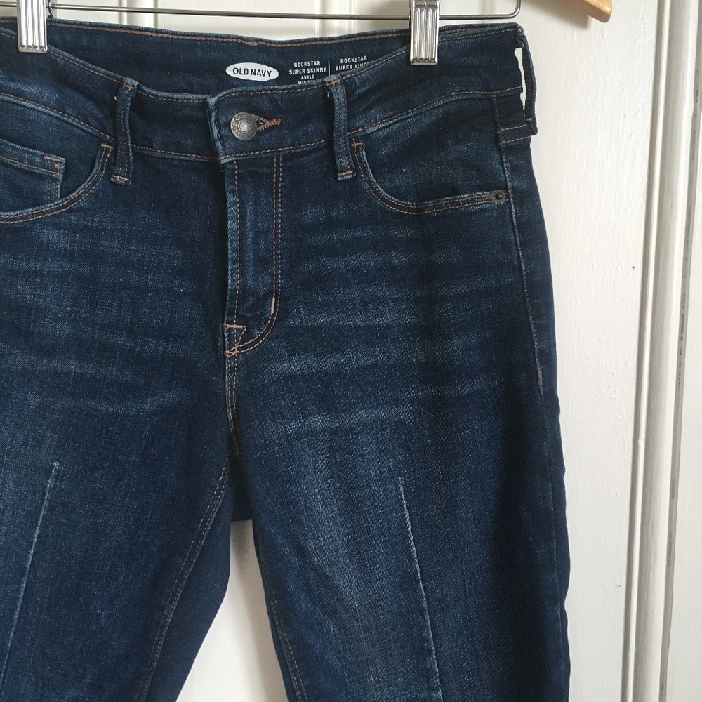Old Navy Rockstar Mid-Rise Ankle Front Seam 2
